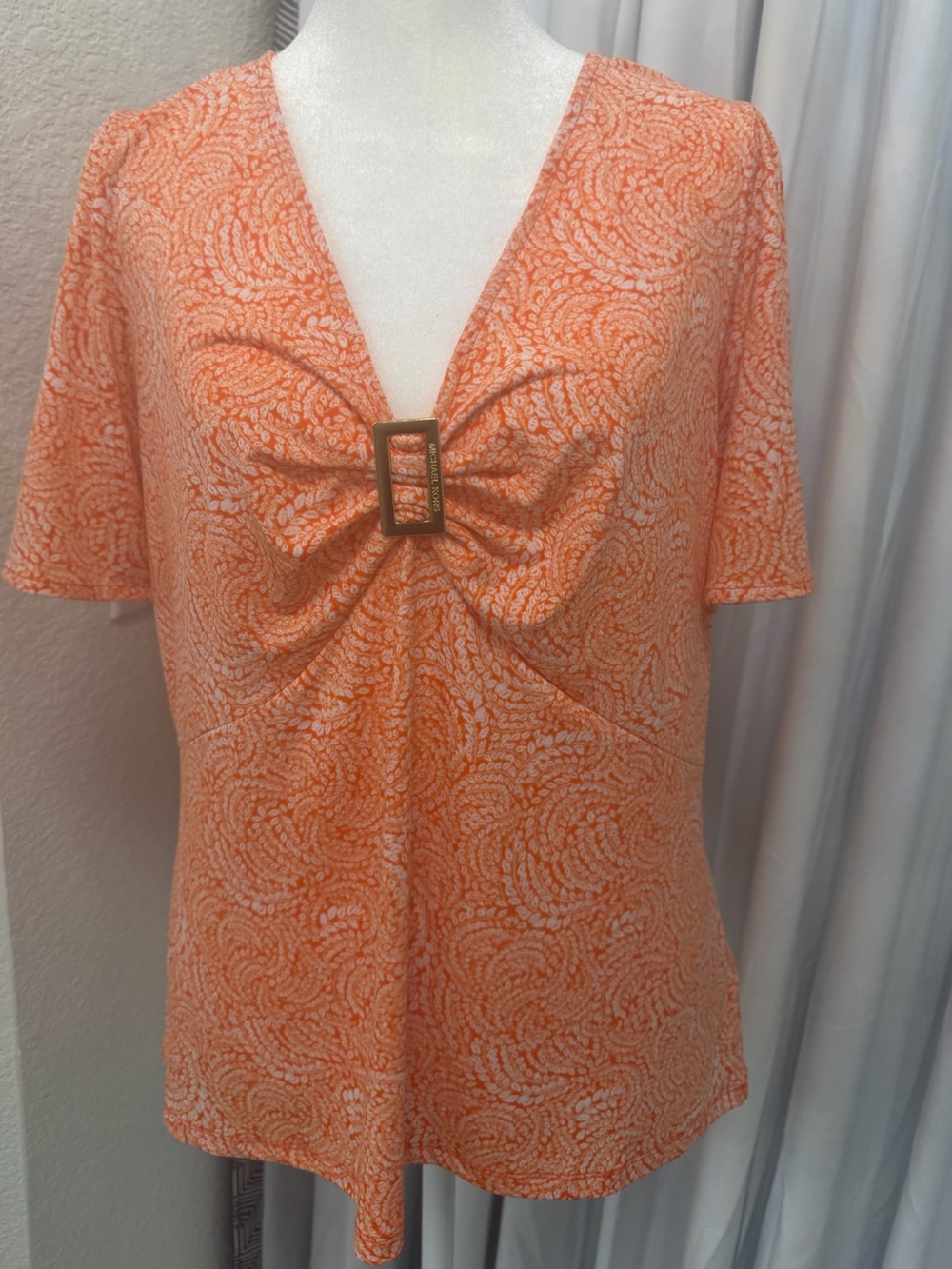 Michael Kors Top NWT L Orange Paisley V-Neck Silver Hardware Blouse